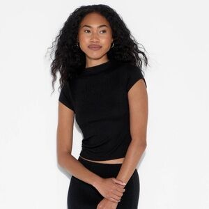 Wild Fable short sleeve mock turtleneck tee